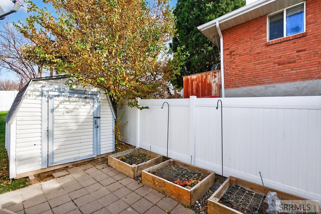 1242 East Alameda Road Pocatello, ID 83201 - Photo 30 of 34