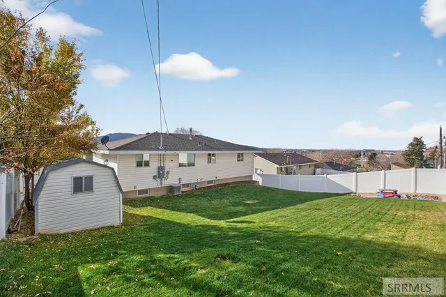 $309,900 | 1242 East Alameda Road, Pocatello, ID 83201