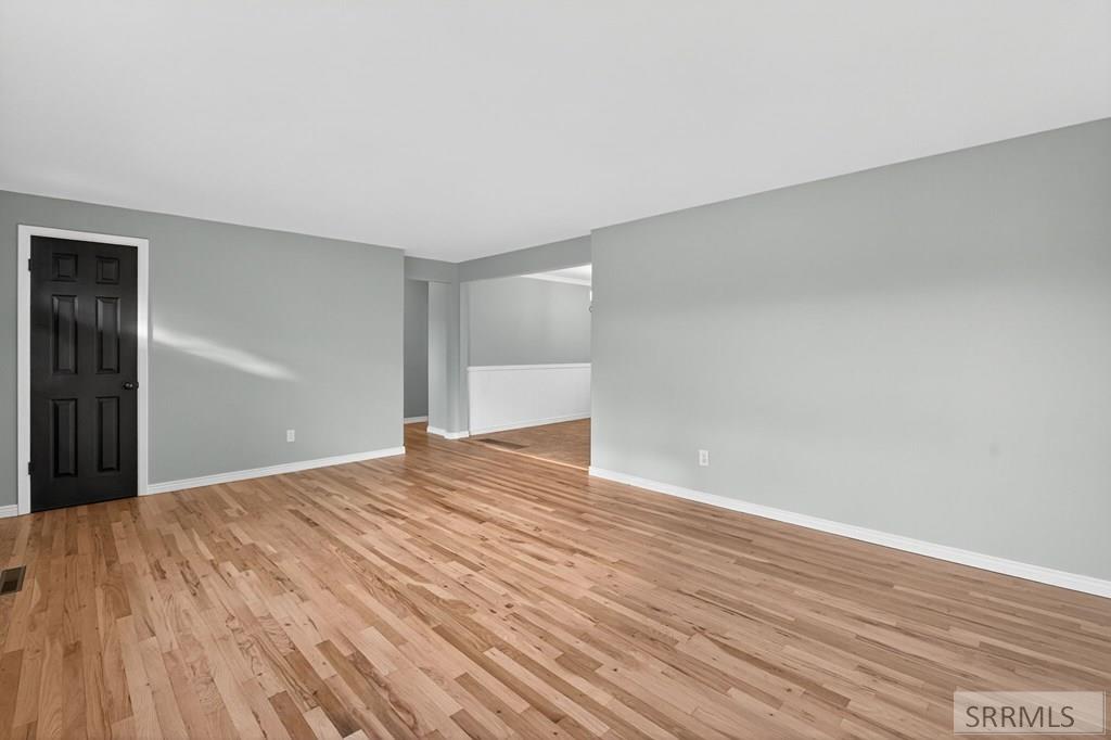 1242 East Alameda Road Pocatello, ID 83201 - Photo 4 of 34