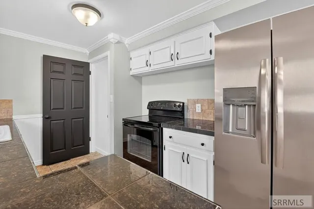 $309,900 | 1242 East Alameda Road, Pocatello, ID 83201