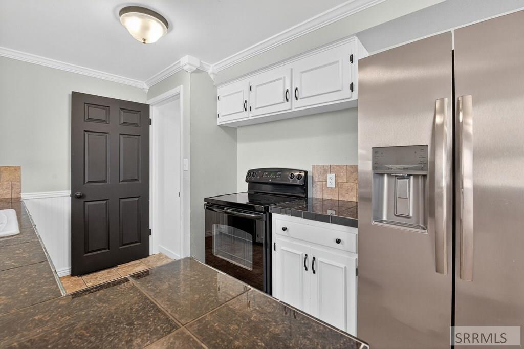 1242 East Alameda Road Pocatello, ID 83201 - Photo 8 of 34