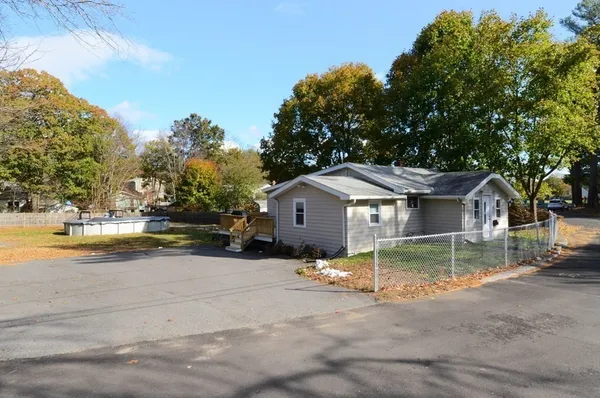 $3,000 | 84 Perry Street, Weymouth, MA 02189