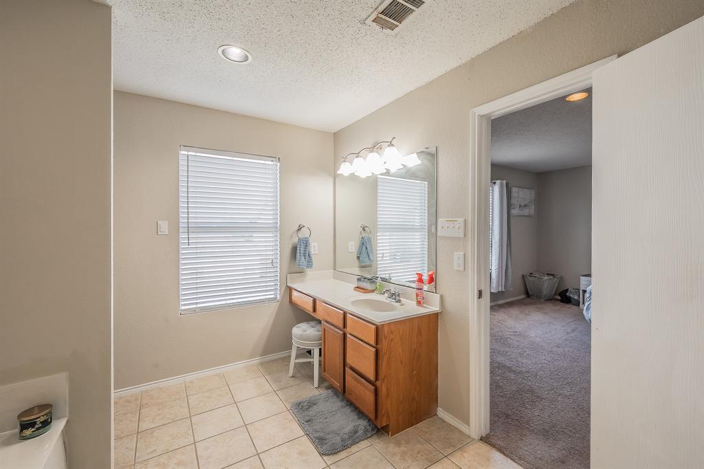 146 Independence Avenue Venus, TX 76084 - Photo 14 of 21 a view of a room with windows
