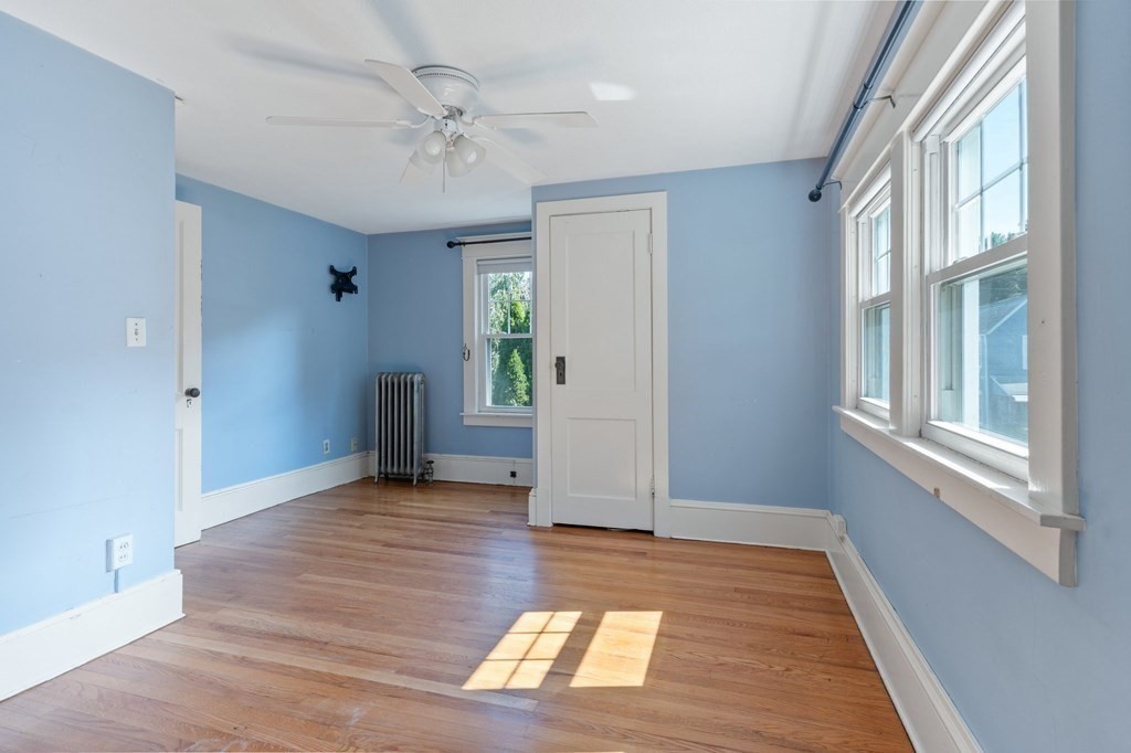 17 Fenimore Boulevard Springfield, MA 01108 - Photo 20 of 30