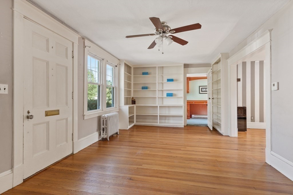 17 Fenimore Boulevard Springfield, MA 01108 - Photo 6 of 30