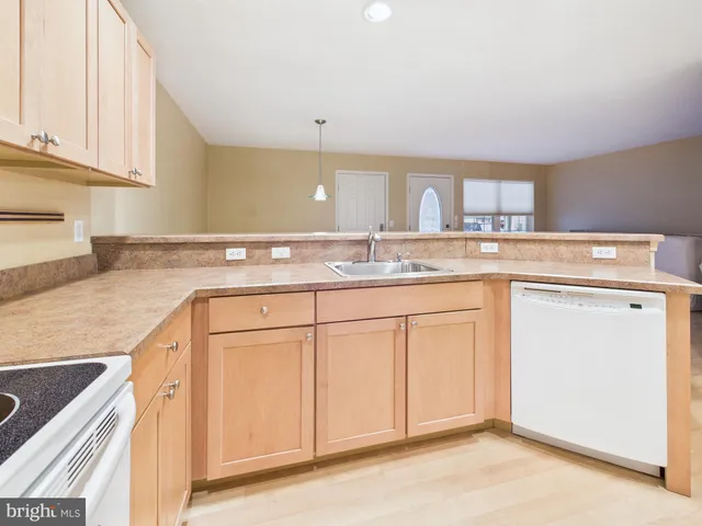 $234,000 | 1919 Deerfield Drive, Dover, PA 17315