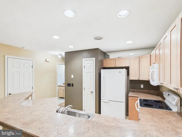 $234,000 | 1919 Deerfield Drive, Dover, PA 17315