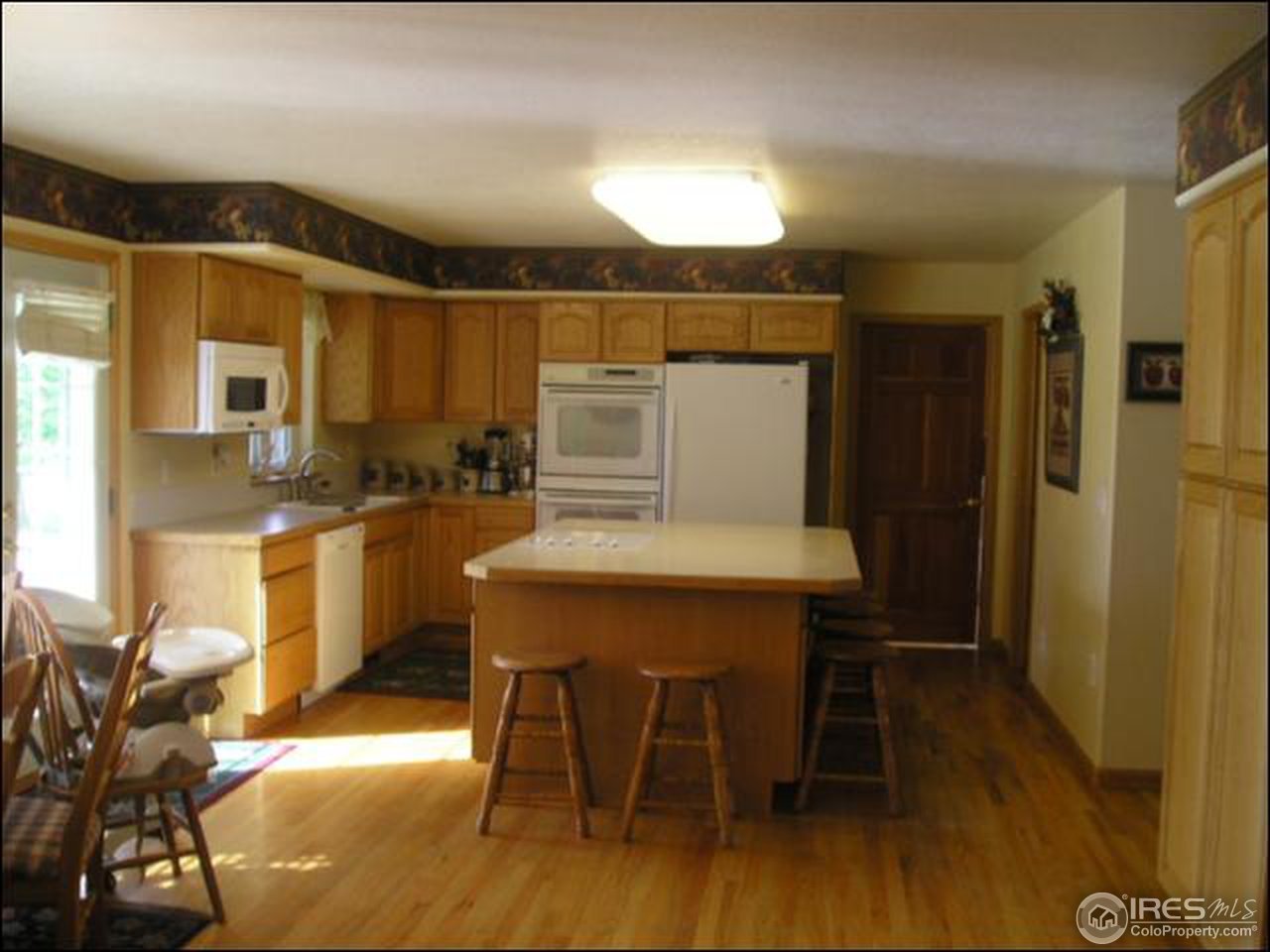 1774 Meadow Vale Road Longmont, CO 80504 - Photo 12 of 16 Gallery Image 12