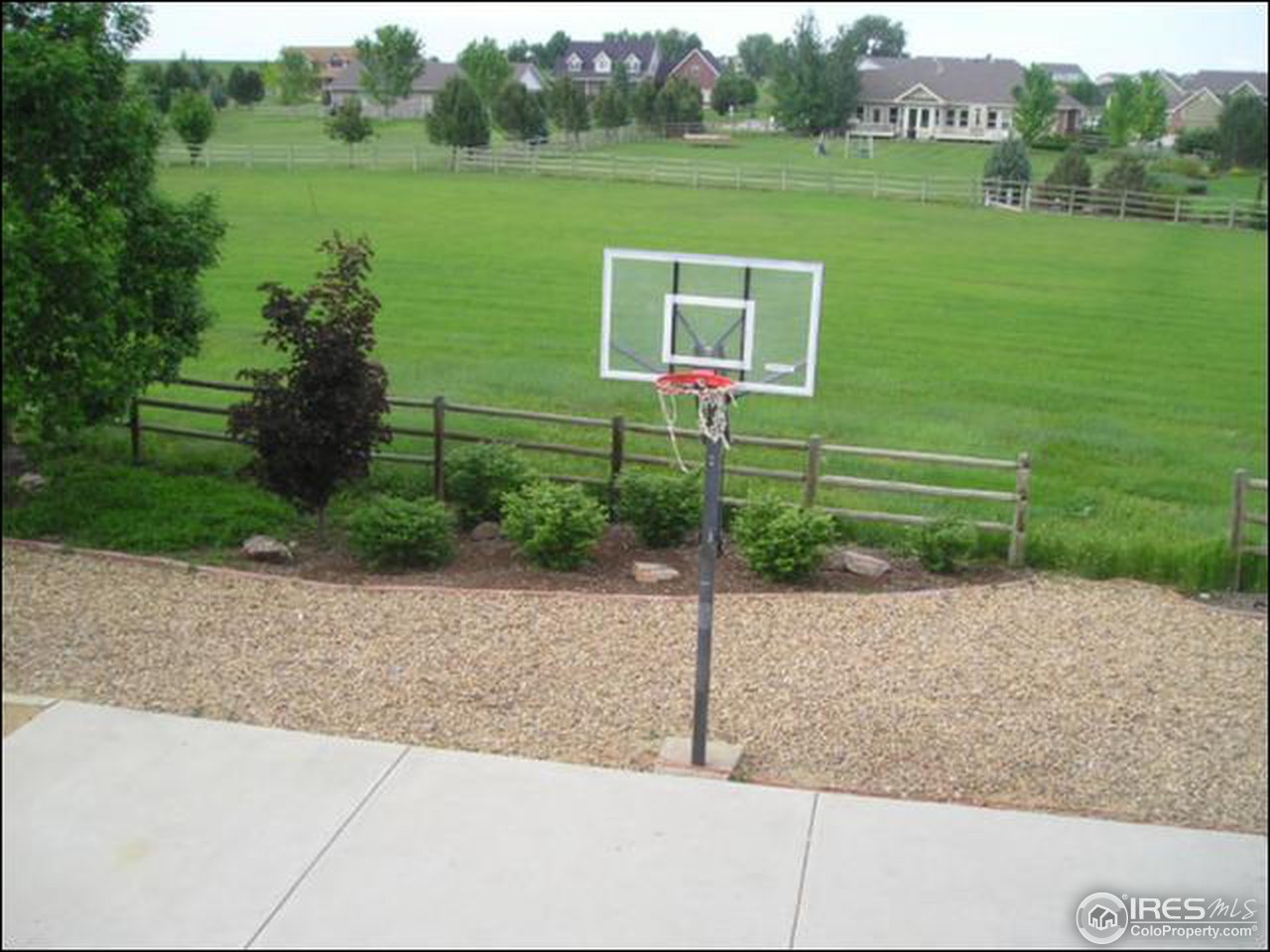 1774 Meadow Vale Road Longmont, CO 80504 - Photo 4 of 16 Gallery Image 4