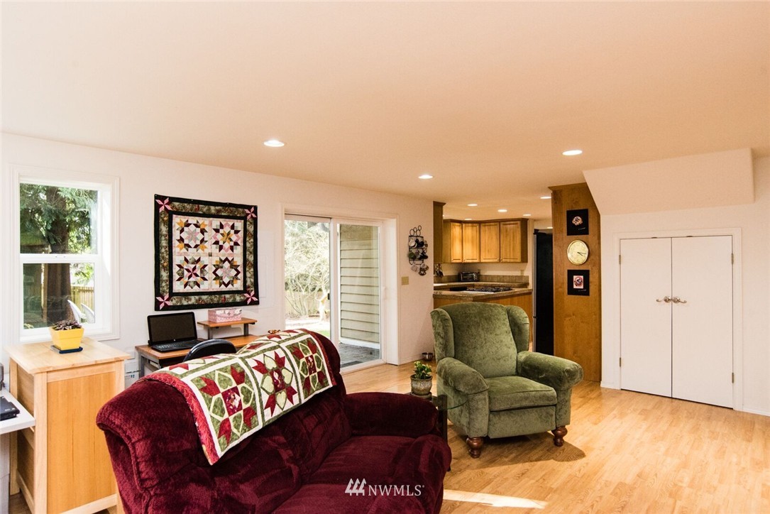 19904 34th Drive Southeast Bothell, WA 98012 - Photo 14 of 25