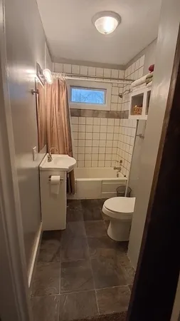 $134,500 | 212 West Division Street, Bloomington, IL 61701