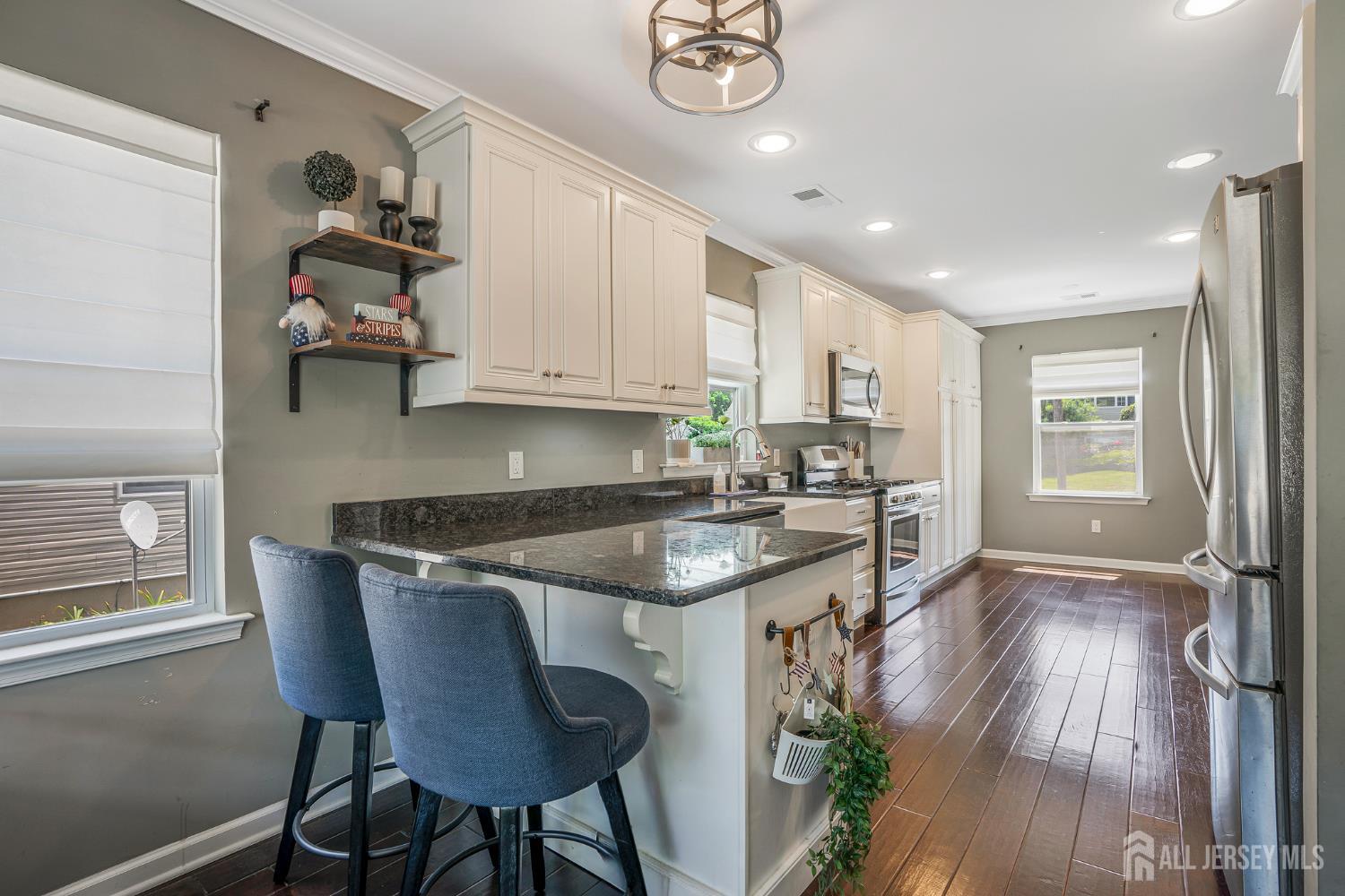 203 Harris Avenue Middlesex, NJ 08846 - Photo 12 of 41