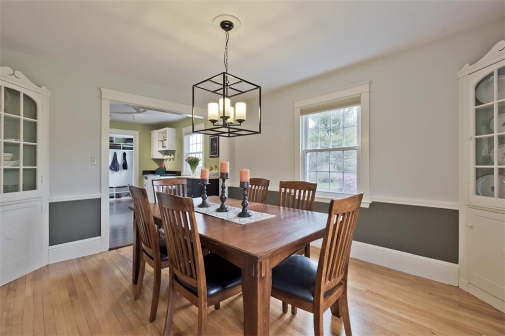 123 Edwards Street Portland, ME 04102 - Photo 8 of 35 Dining room