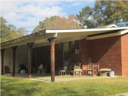 47 Gene Monk Road Collins, MS 39428 - Photo 3 of 4 Photo 3