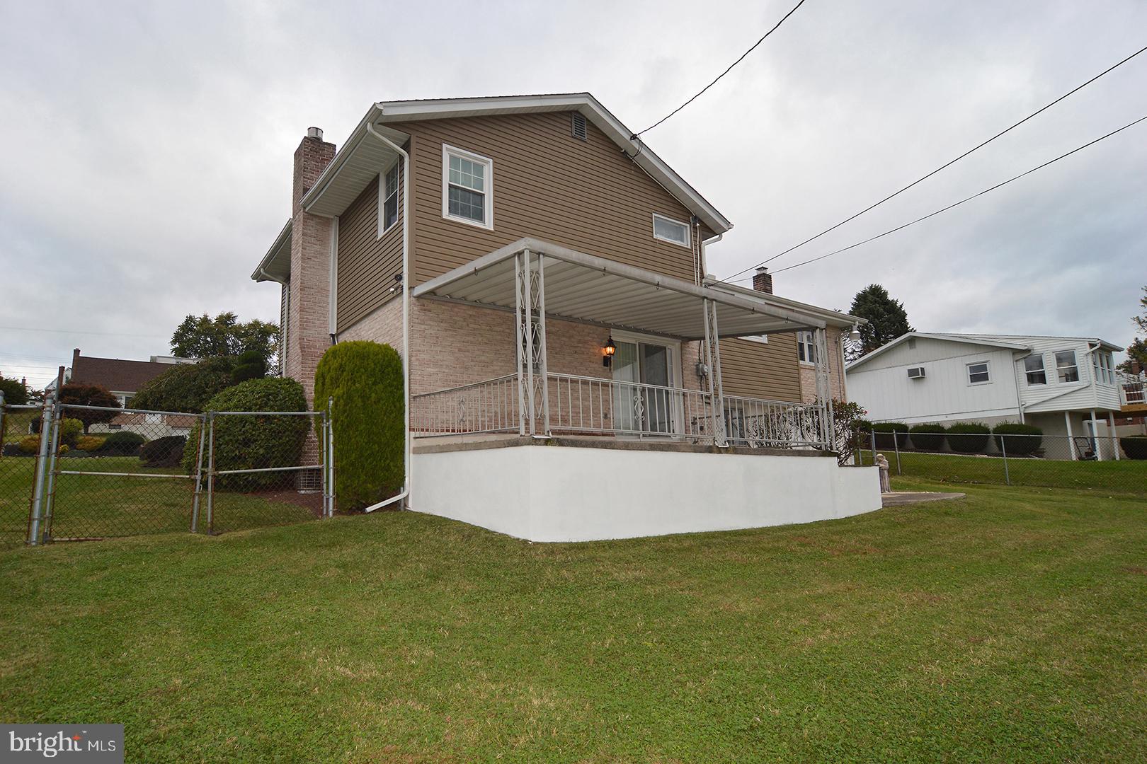 1526 Commonwealth Boulevard Reading, PA 19607 - Photo 33 of 36