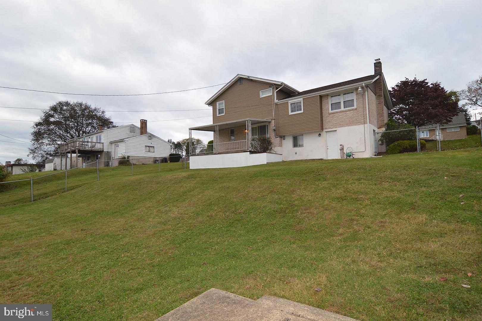 1526 Commonwealth Boulevard Reading, PA 19607 - Photo 36 of 36