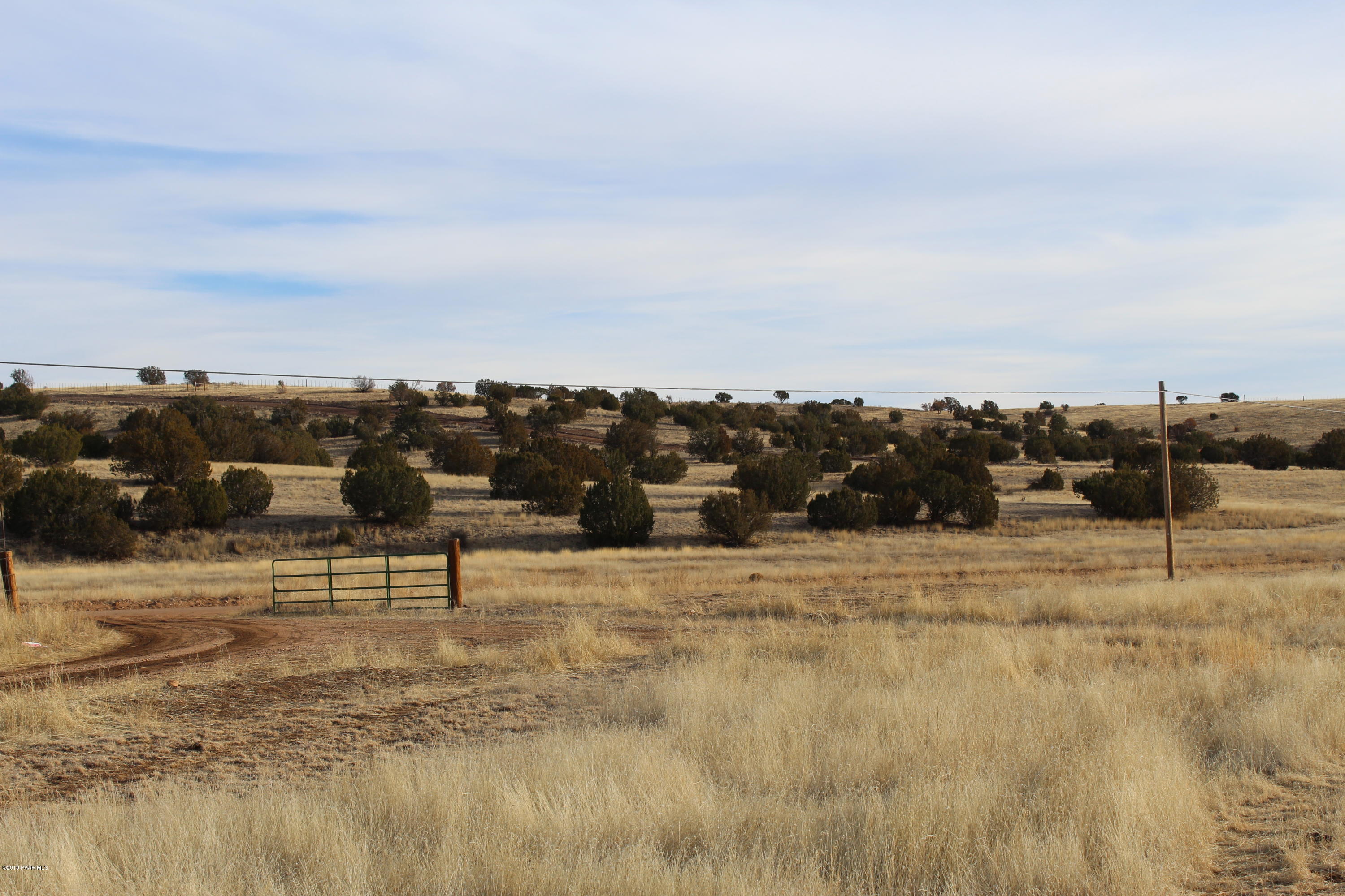 430 Williamson Valley Road Seligman, AZ 86337 - Photo 7 of 12 IMG_0319