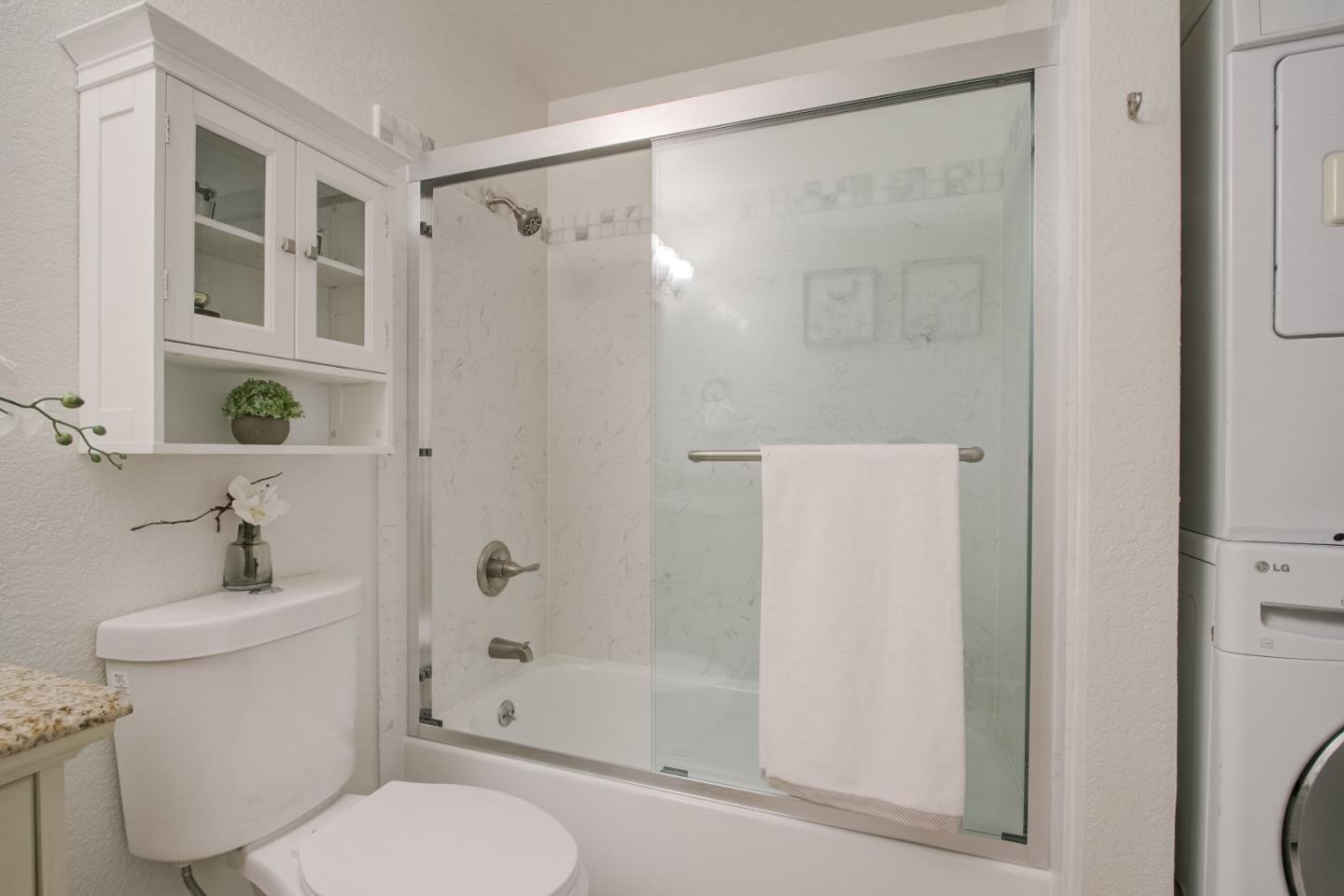 77 Roberts Road Los Gatos, CA 95032 - Photo 13 of 15 Gallery Image 13