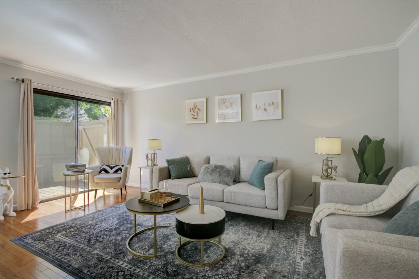 77 Roberts Road Los Gatos, CA 95032 - Photo 4 of 15 Gallery Image 4