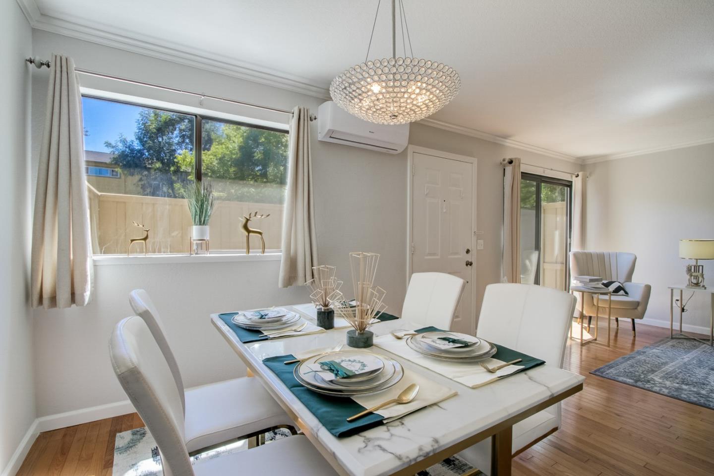 77 Roberts Road Los Gatos, CA 95032 - Photo 6 of 15 Gallery Image 6