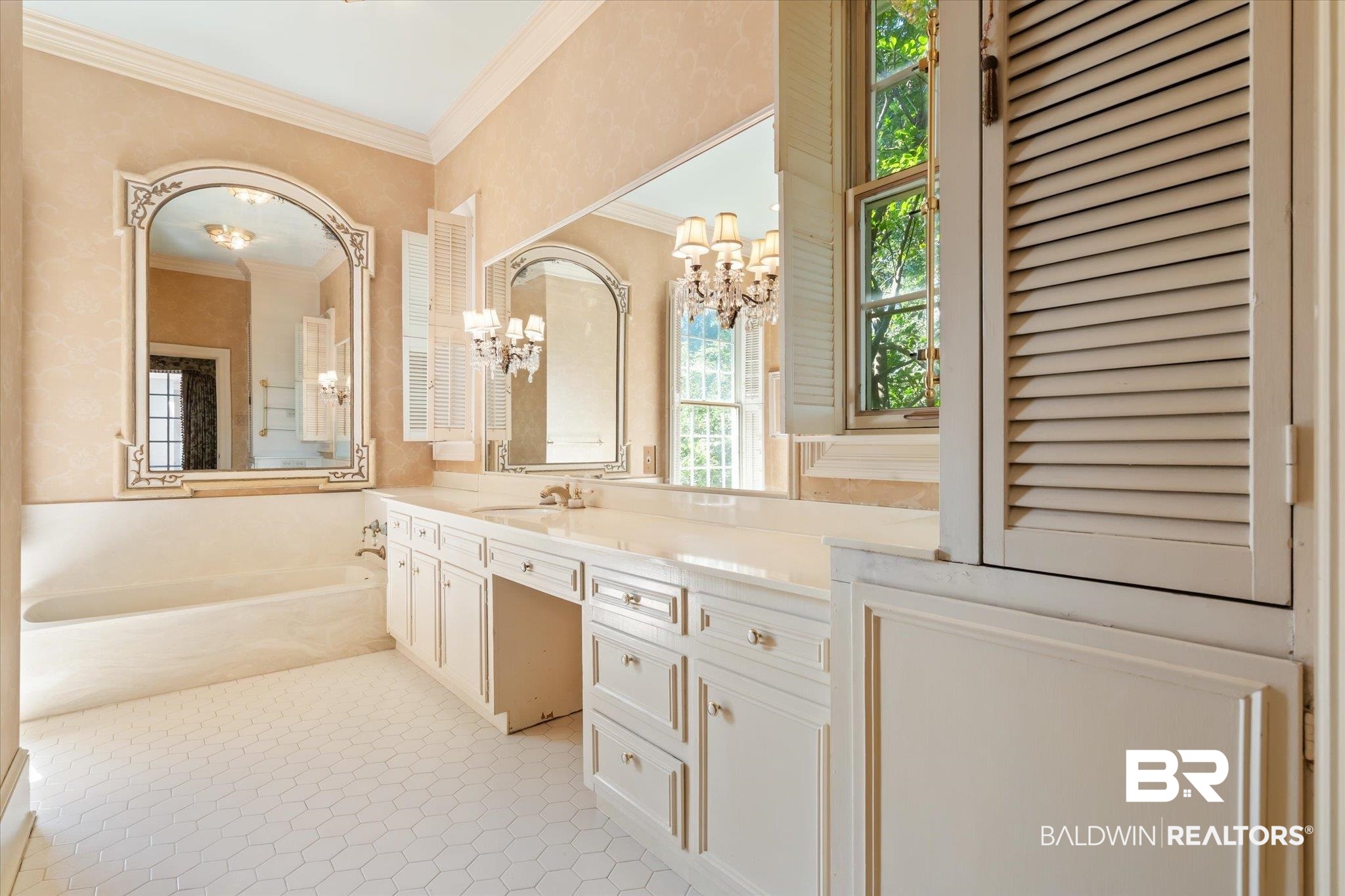 54 Turnin Lane Mobile, AL 36608 - Photo 18 of 35 Bathroom featuring tile patterned flooring, crown molding, a tub, and vanity