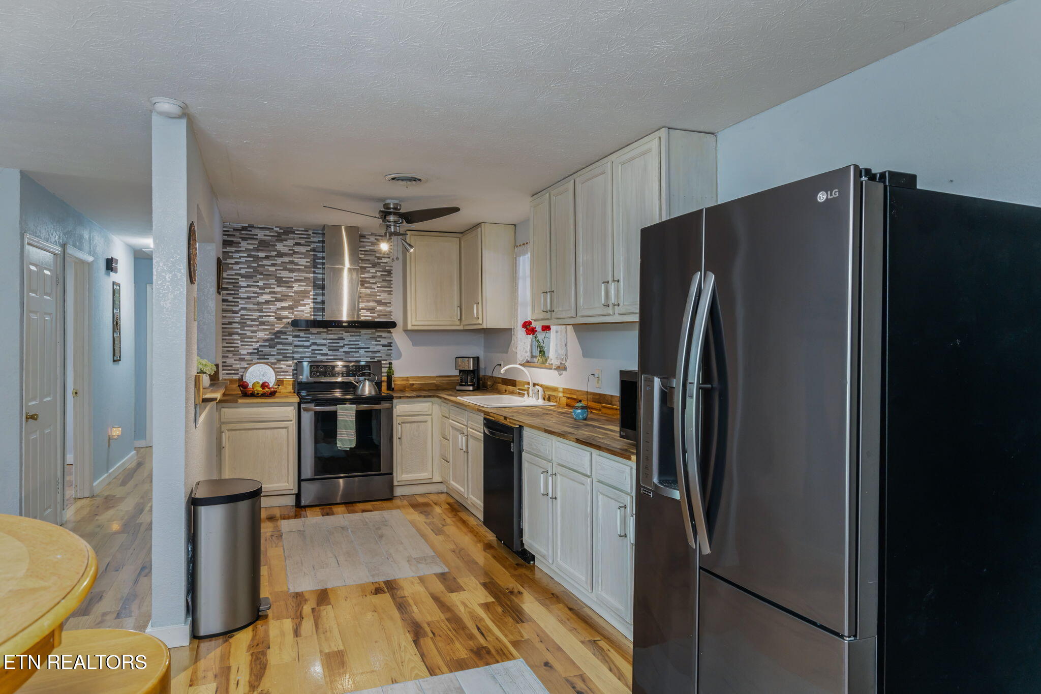 6901 Texas Valley Road Knoxville, TN 37938 - Photo 17 of 60 17-web-or-mls-6901 Texas Valley Road-9