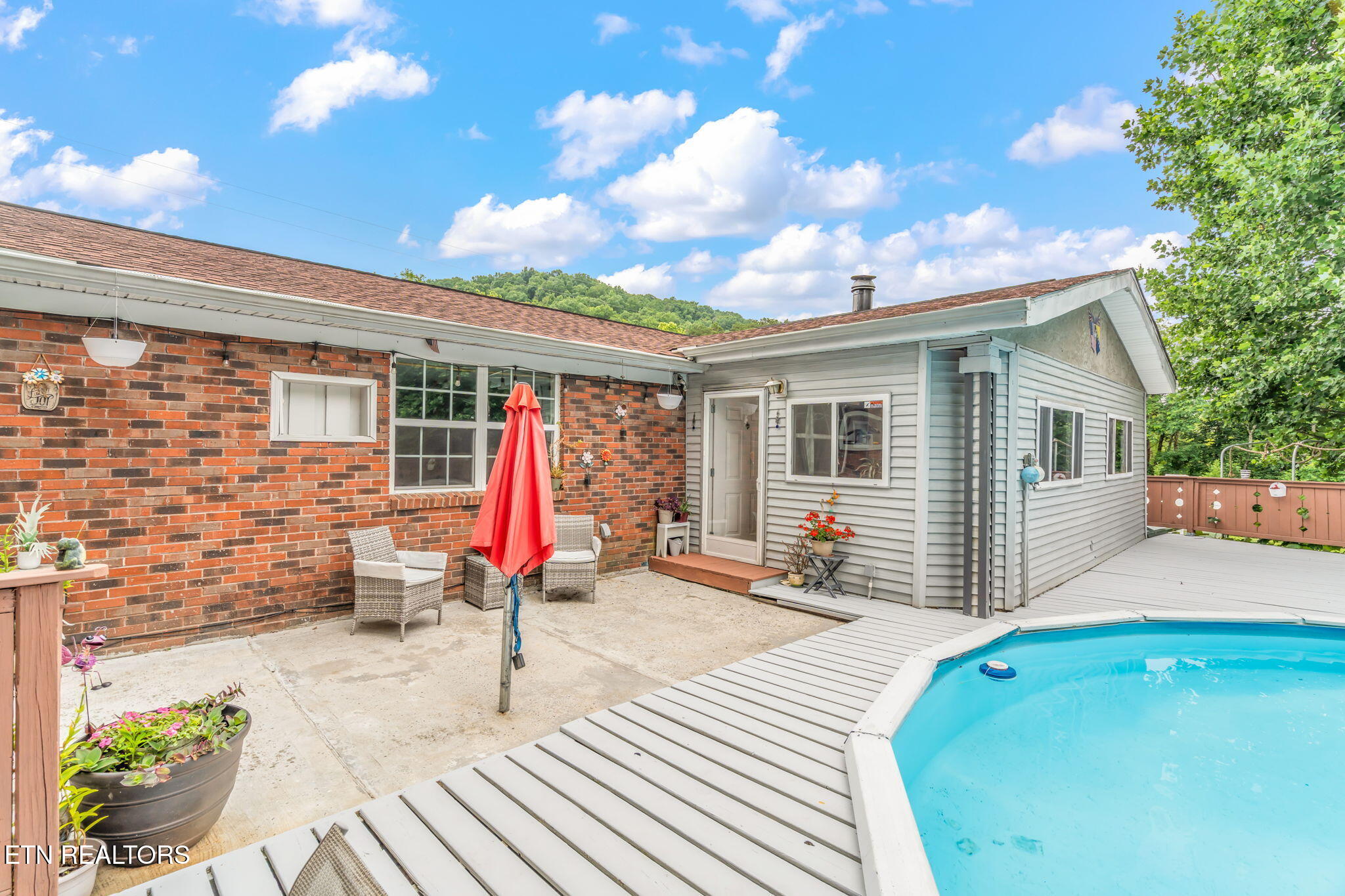 6901 Texas Valley Road Knoxville, TN 37938 - Photo 35 of 60 35-web-or-mls-6901 Texas Valley Road-27