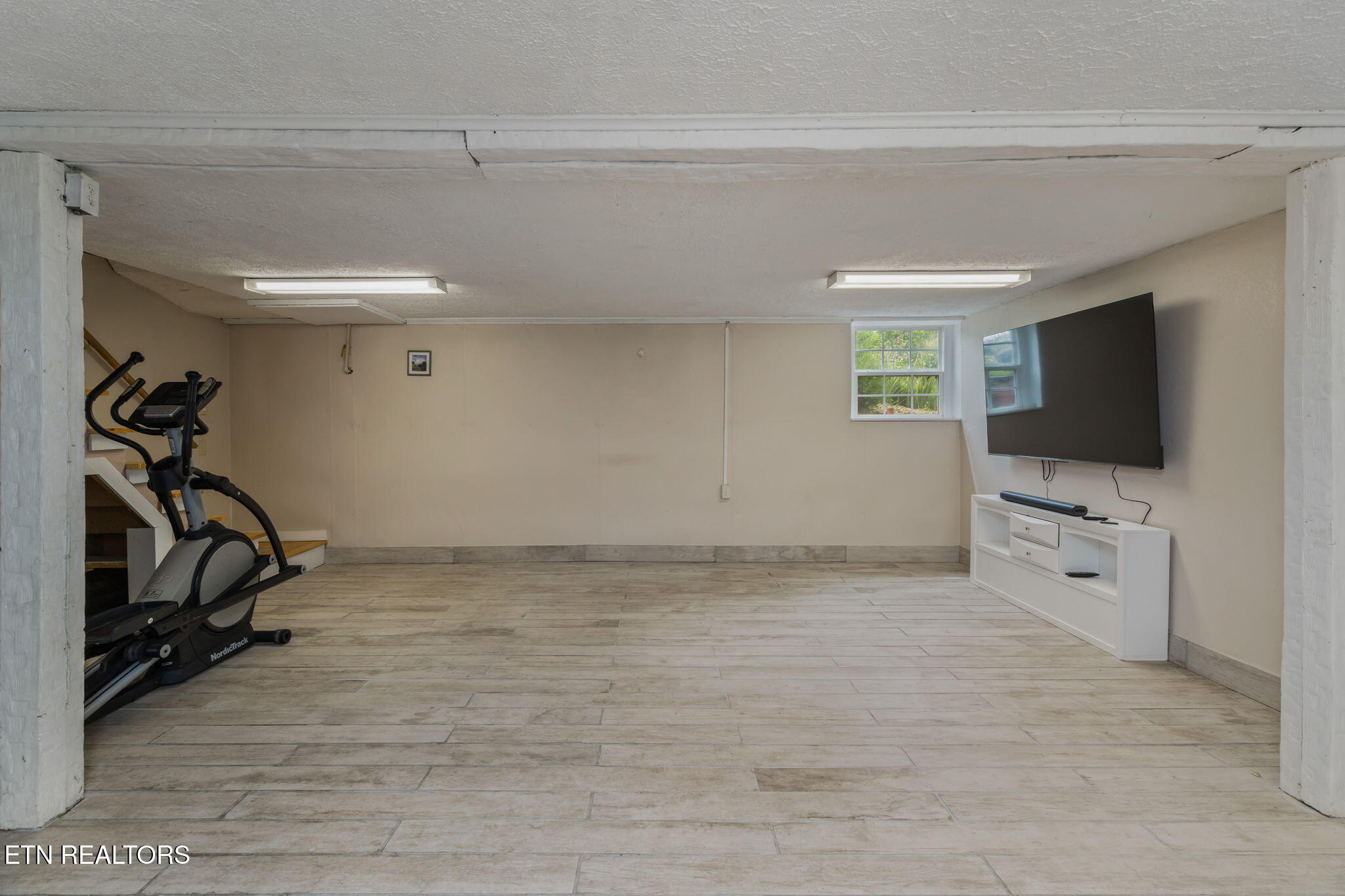 6901 Texas Valley Road Knoxville, TN 37938 - Photo 38 of 60 38-web-or-mls-6901 Texas Valley Road-30