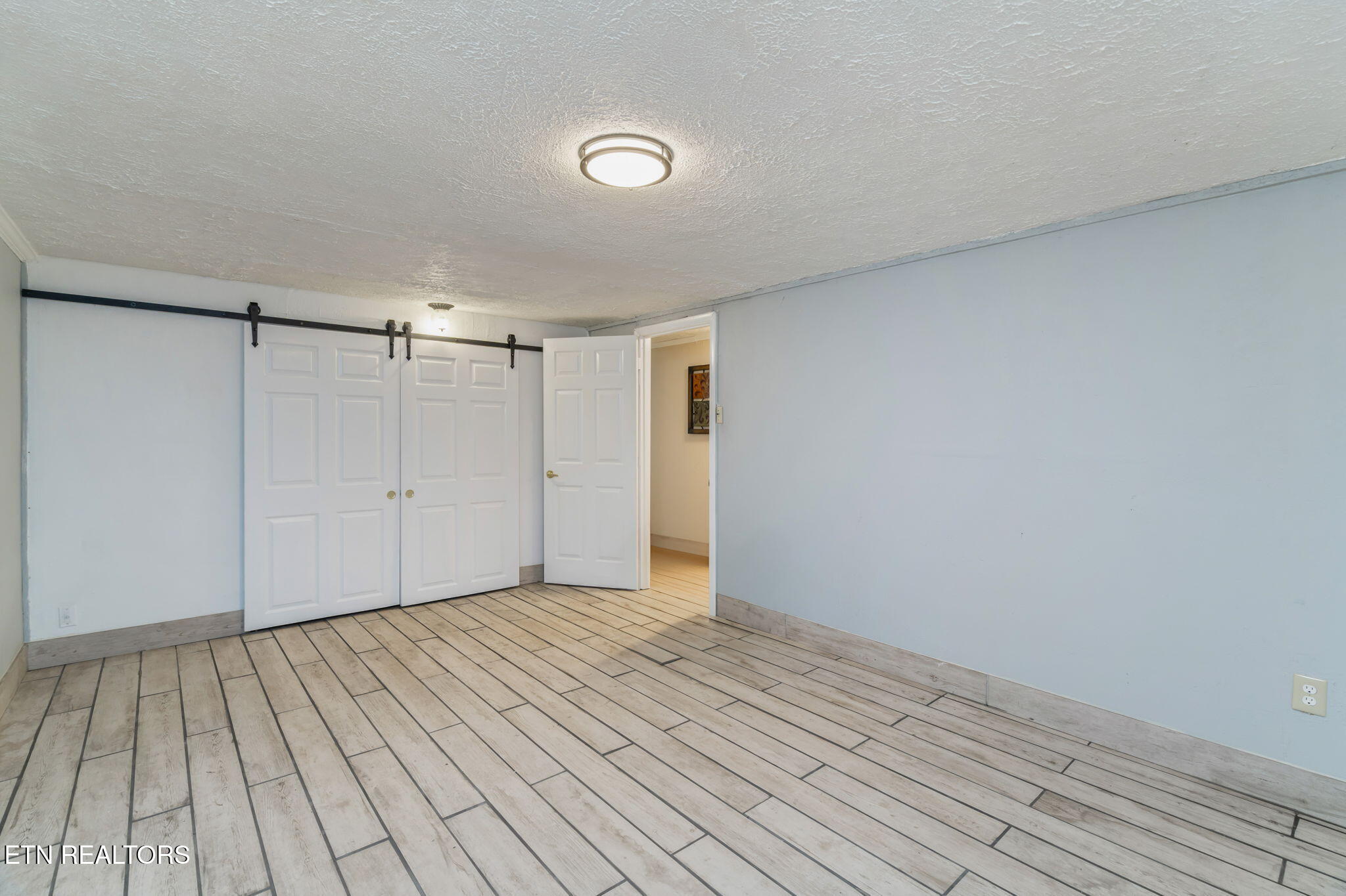 6901 Texas Valley Road Knoxville, TN 37938 - Photo 41 of 60 41-web-or-mls-6901 Texas Valley Road-33