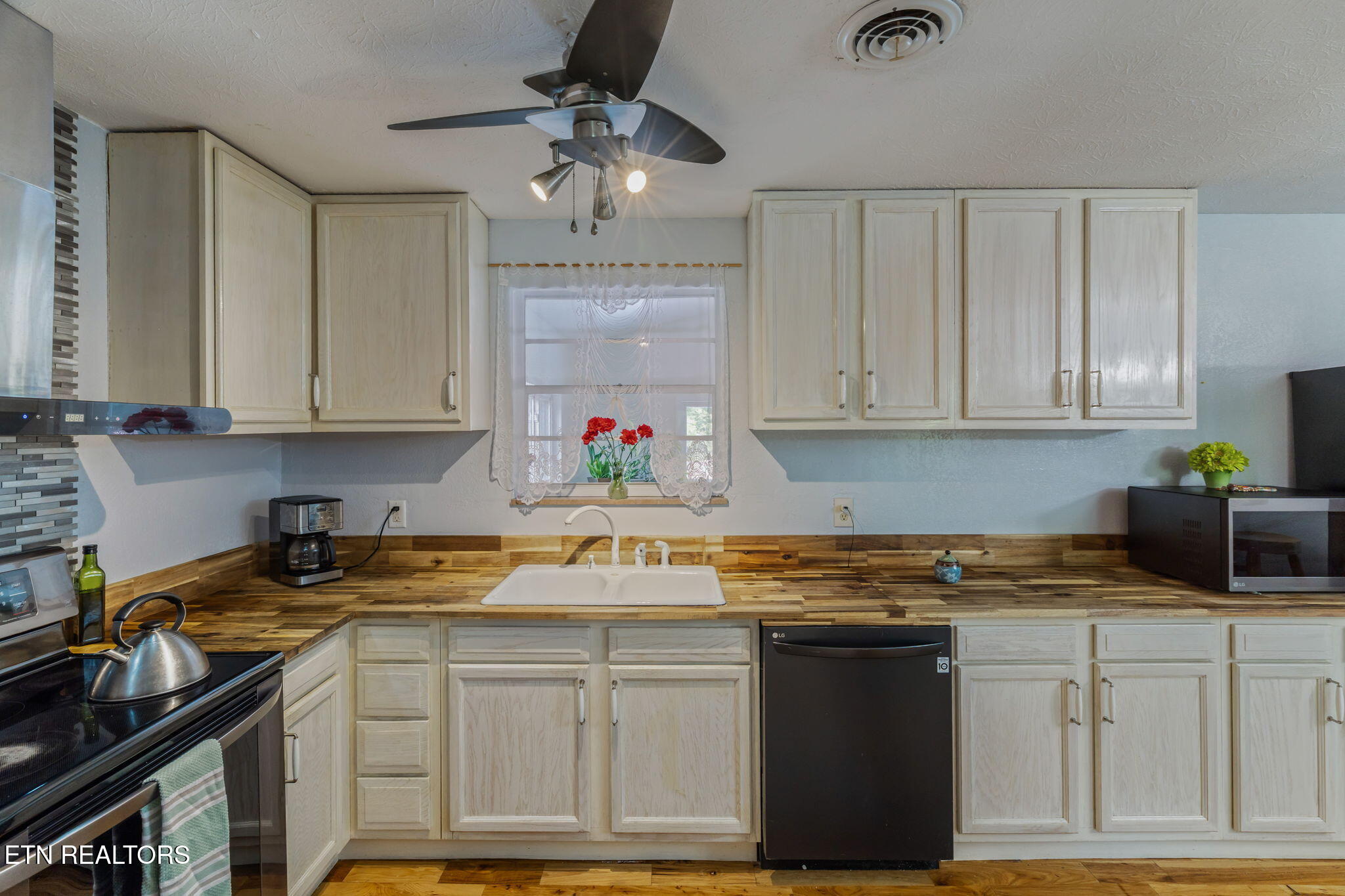 6901 Texas Valley Road Knoxville, TN 37938 - Photo 44 of 60 44-web-or-mls-6901 Texas Valley Road-36