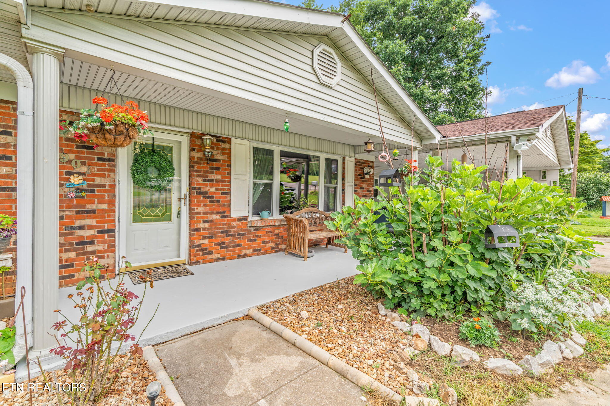 6901 Texas Valley Road Knoxville, TN 37938 - Photo 6 of 60 6-web-or-mls-6901 Texas Valley Road-41