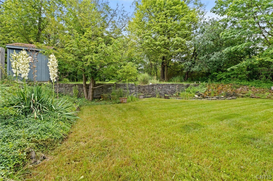 141 Edgehill Road Syracuse, NY 13224 - Photo 37 of 50