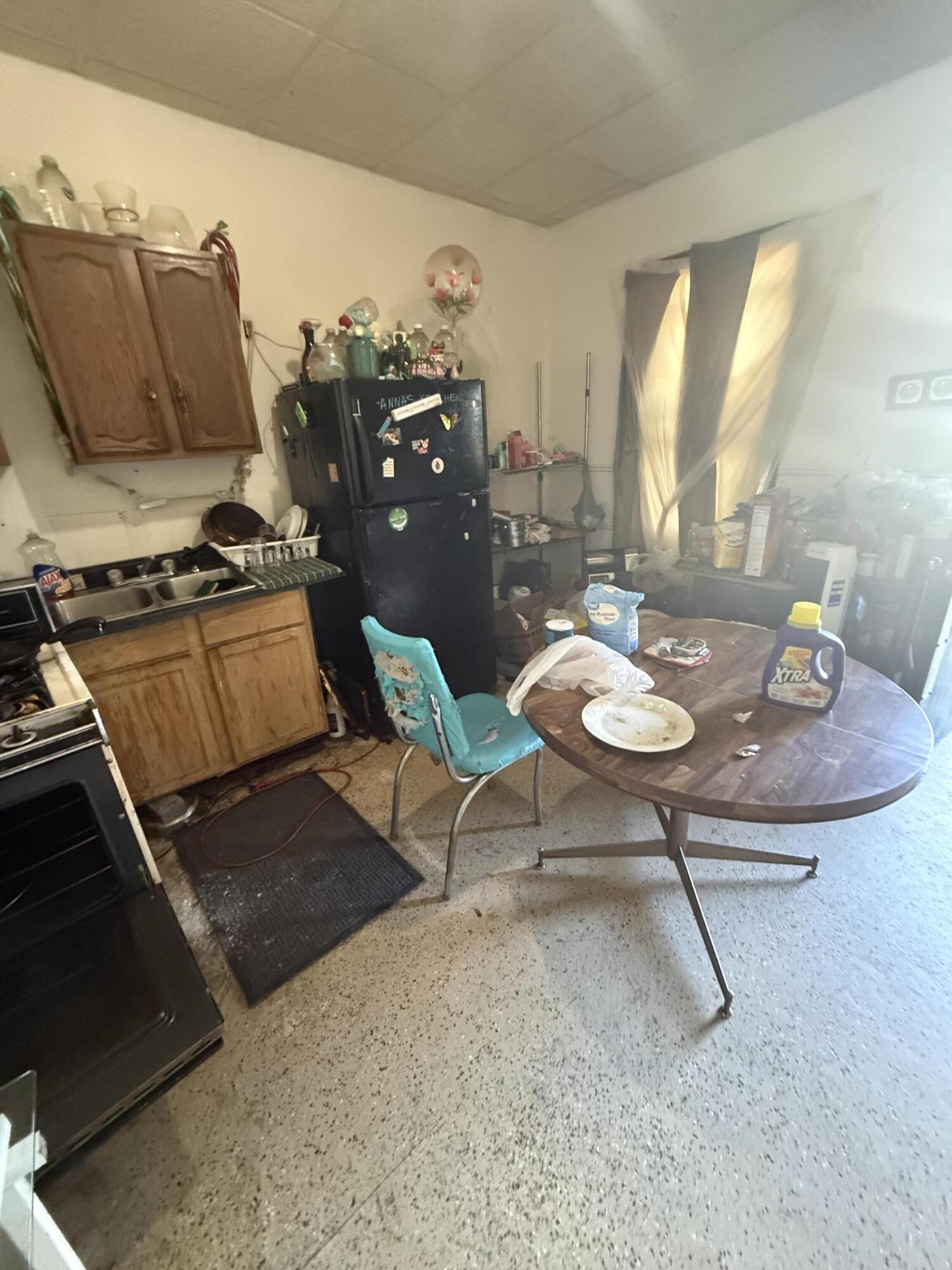 1444 Blake Avenue Racine, WI 53404 - Photo 8 of 13 IMG_4273