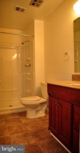 118 South Fox Road Sterling, VA 20164 - Photo 13 of 13 Master Bath