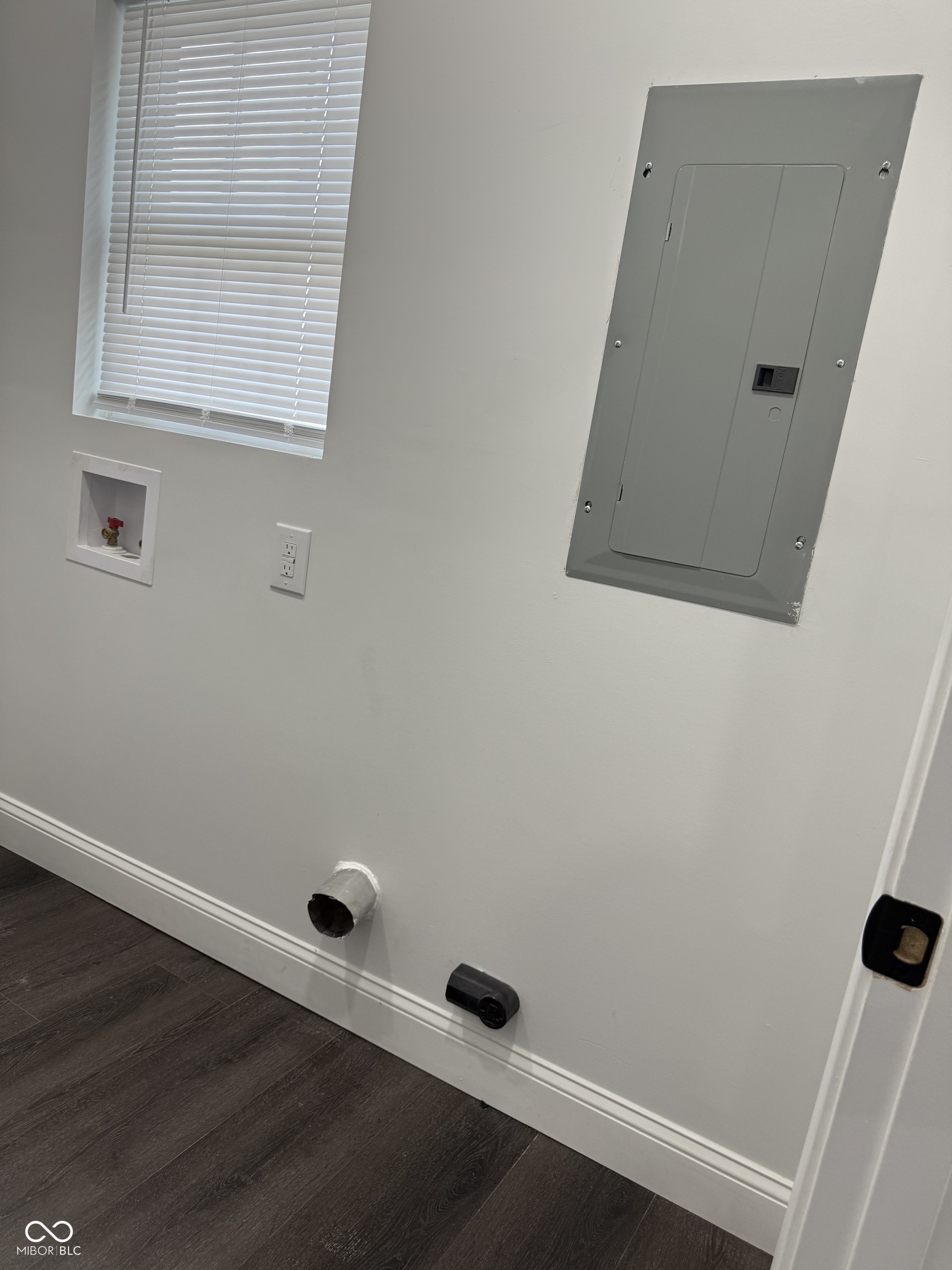1327 Union Street Columbus, IN 47201 - Photo 18 of 31 Gallery Image 18