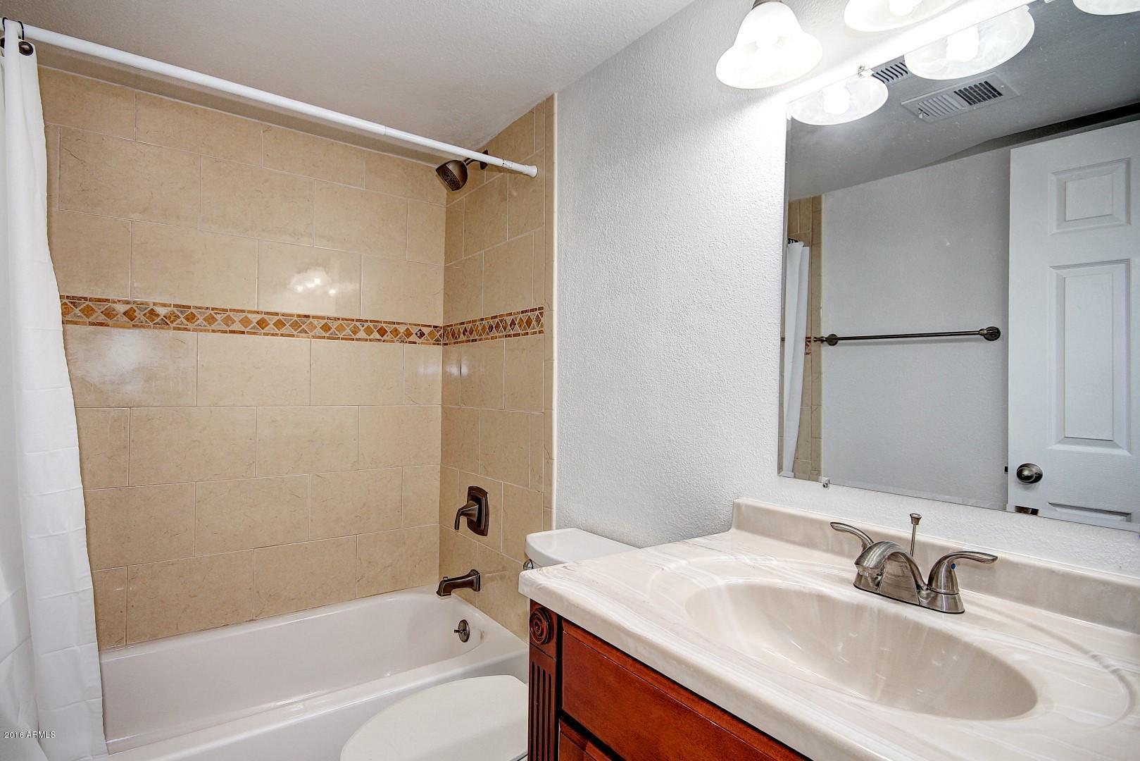 6413 West Hatcher Road Glendale, AZ 85302 - Photo 12 of 18 0013-Hatcher (13)