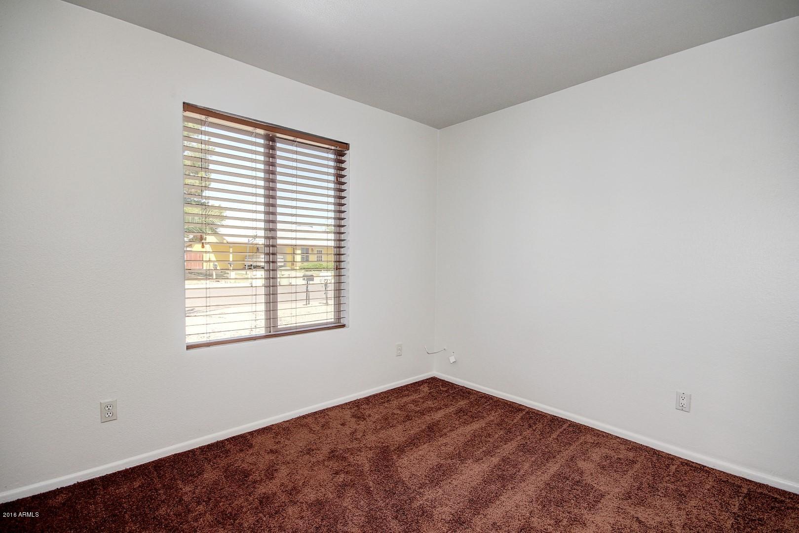 6413 West Hatcher Road Glendale, AZ 85302 - Photo 15 of 18 0016-Hatcher (16)
