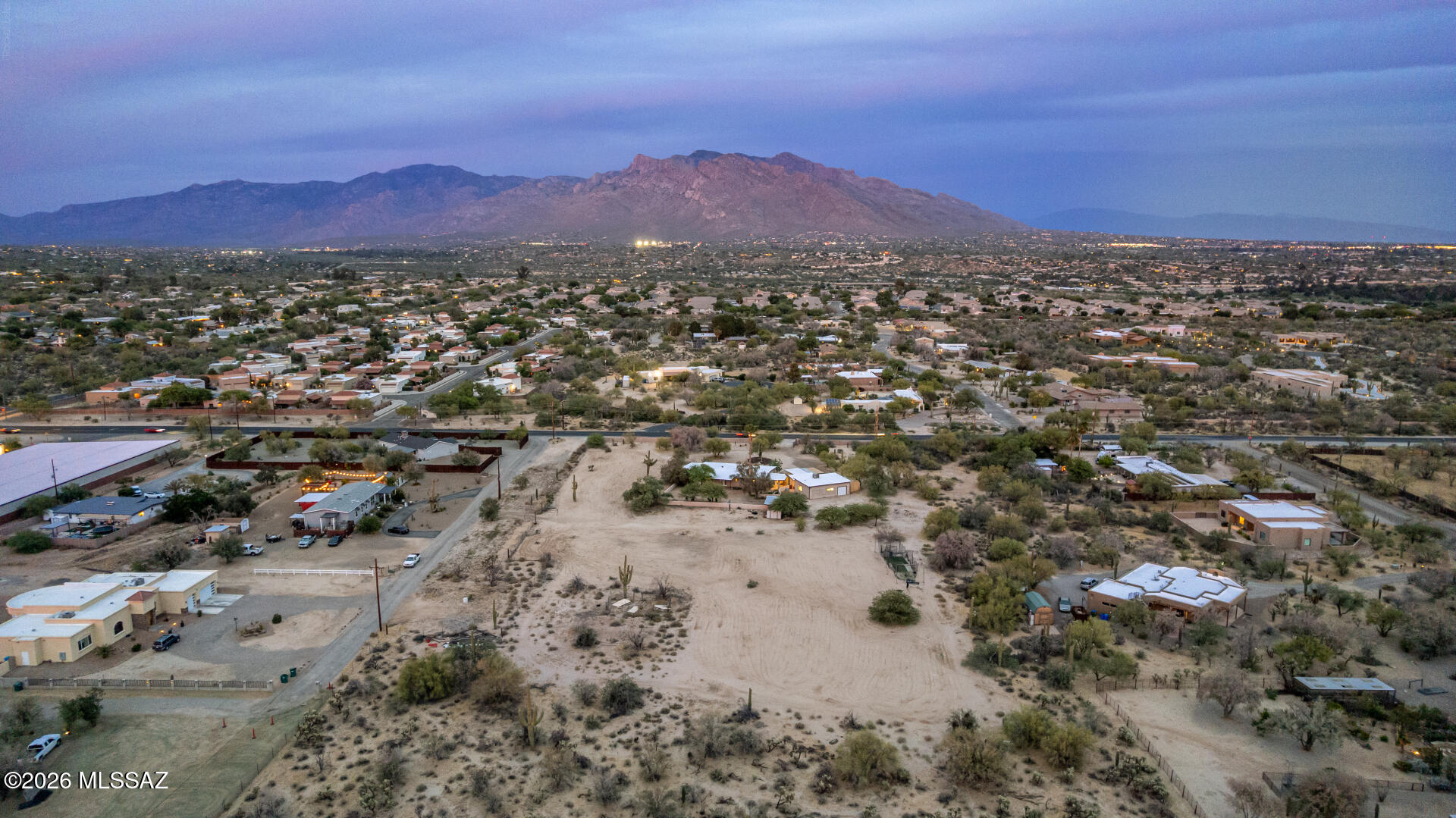9045 North Shannon Road Tucson, AZ 85742 - Photo 4 of 28 74-Shannon