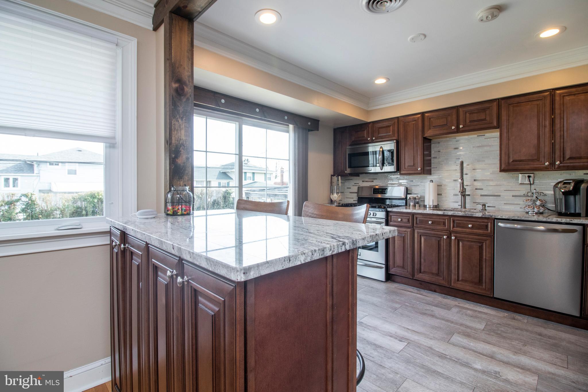 9963 Dungan Road Philadelphia, PA 19115 - Photo 13 of 39 Gallery Image 13