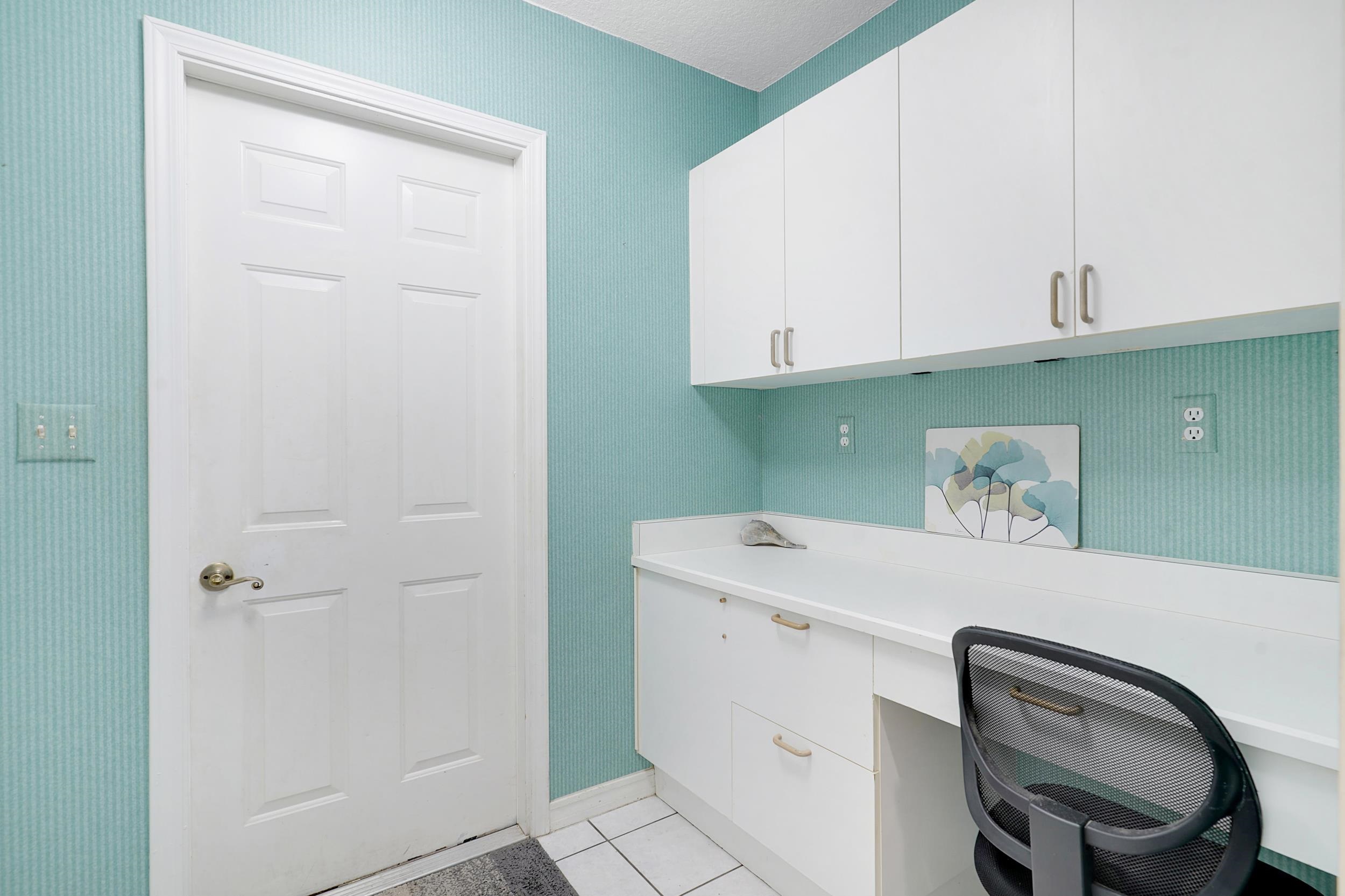 101 Marsh Place North St. Augustine, FL 32080 - Photo 15 of 42 a utility room with a washer and dryer