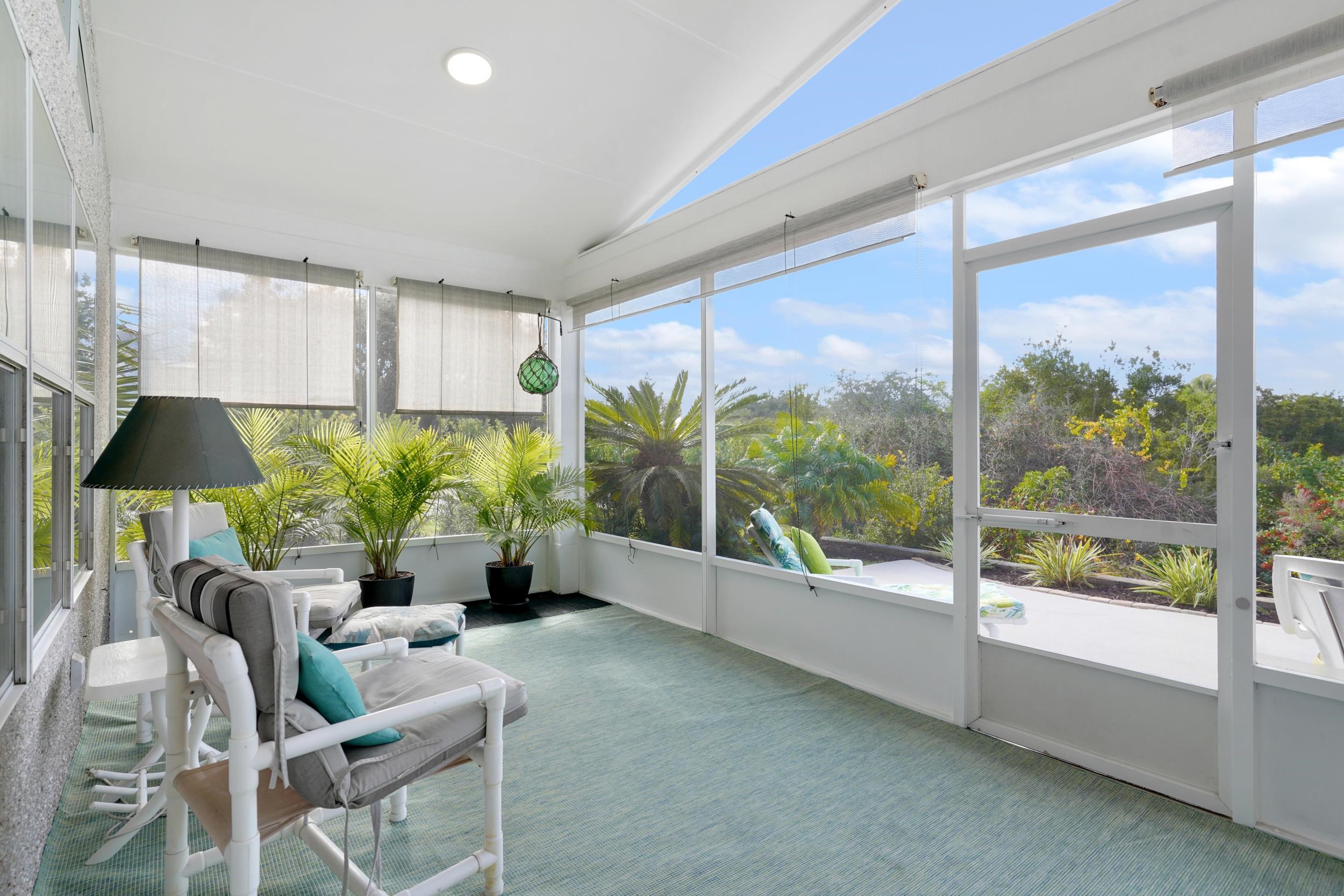 101 Marsh Place North St. Augustine, FL 32080 - Photo 31 of 42 a room with furniture and a potted plant