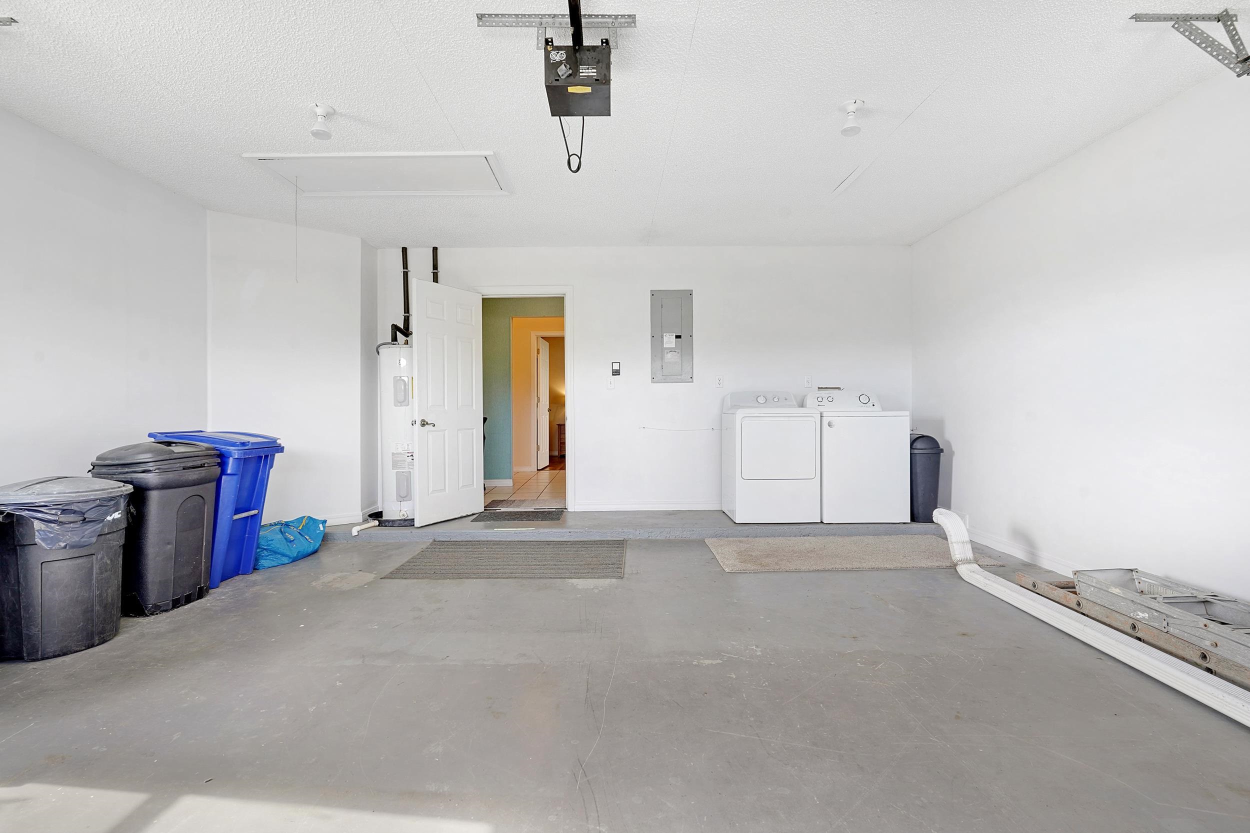 101 Marsh Place North St. Augustine, FL 32080 - Photo 36 of 42 a view of empty room with windows