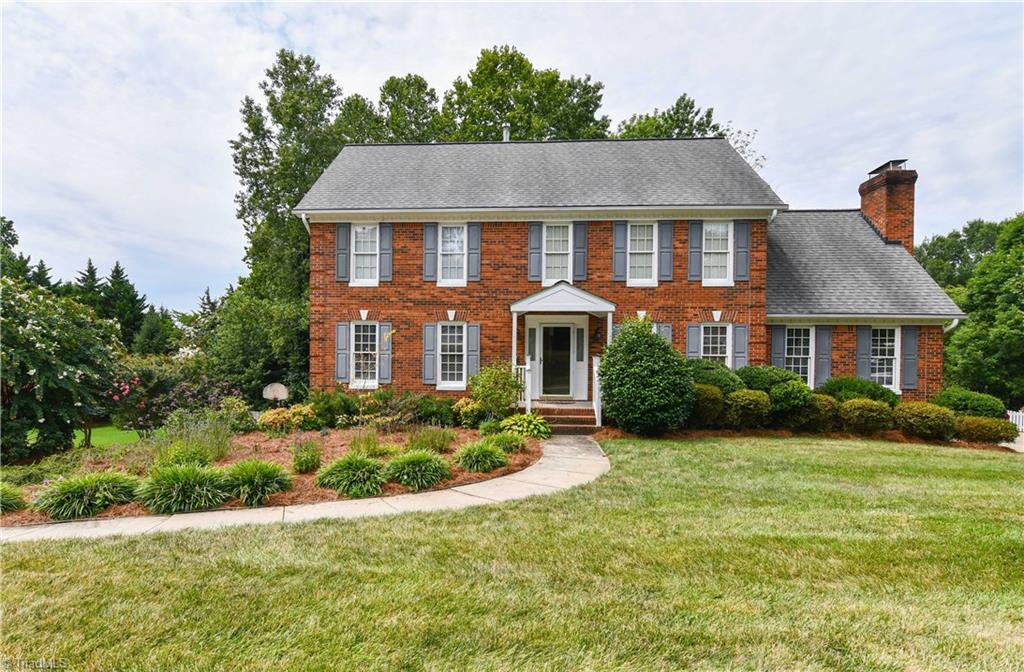 3837 Sandlewood Road High Point, NC 27265 - Photo 2 of 30 Gallery Image 2