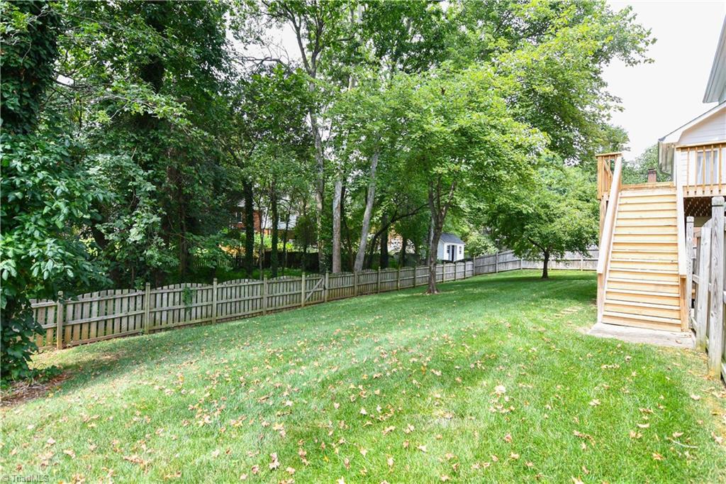 3837 Sandlewood Road High Point, NC 27265 - Photo 27 of 30 Gallery Image 27