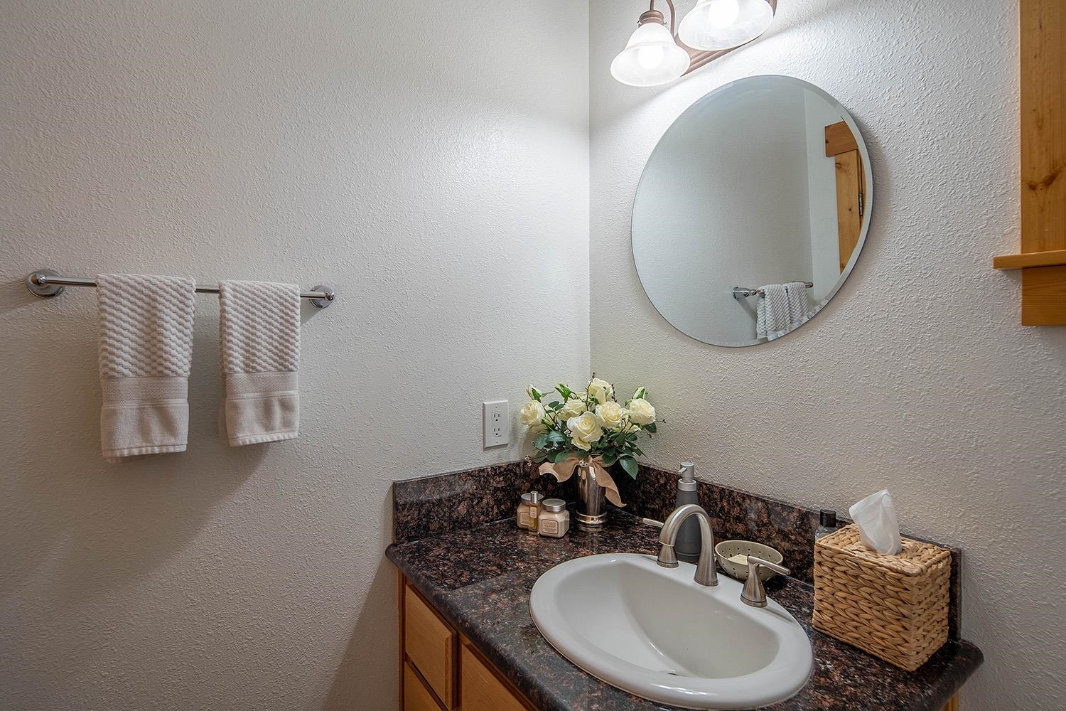 10191 Martis Valley Road, Unit B Truckee, CA 96161 - Photo 12 of 19