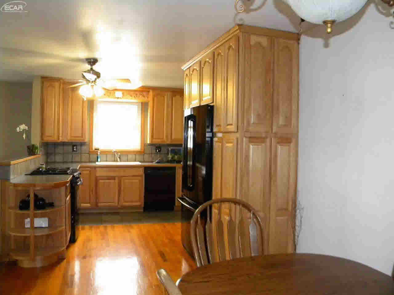 2567 Vandekarr Road Owosso, MI 48867 - Photo 19 of 39 21267909-18.JPG