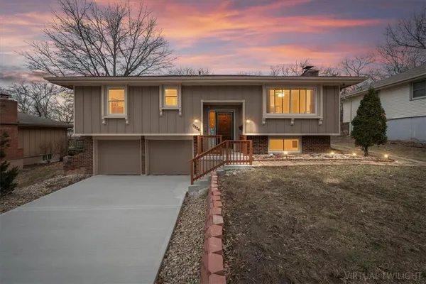 $235,000 | 9826 Hardesty Avenue, Kansas City, MO 64137