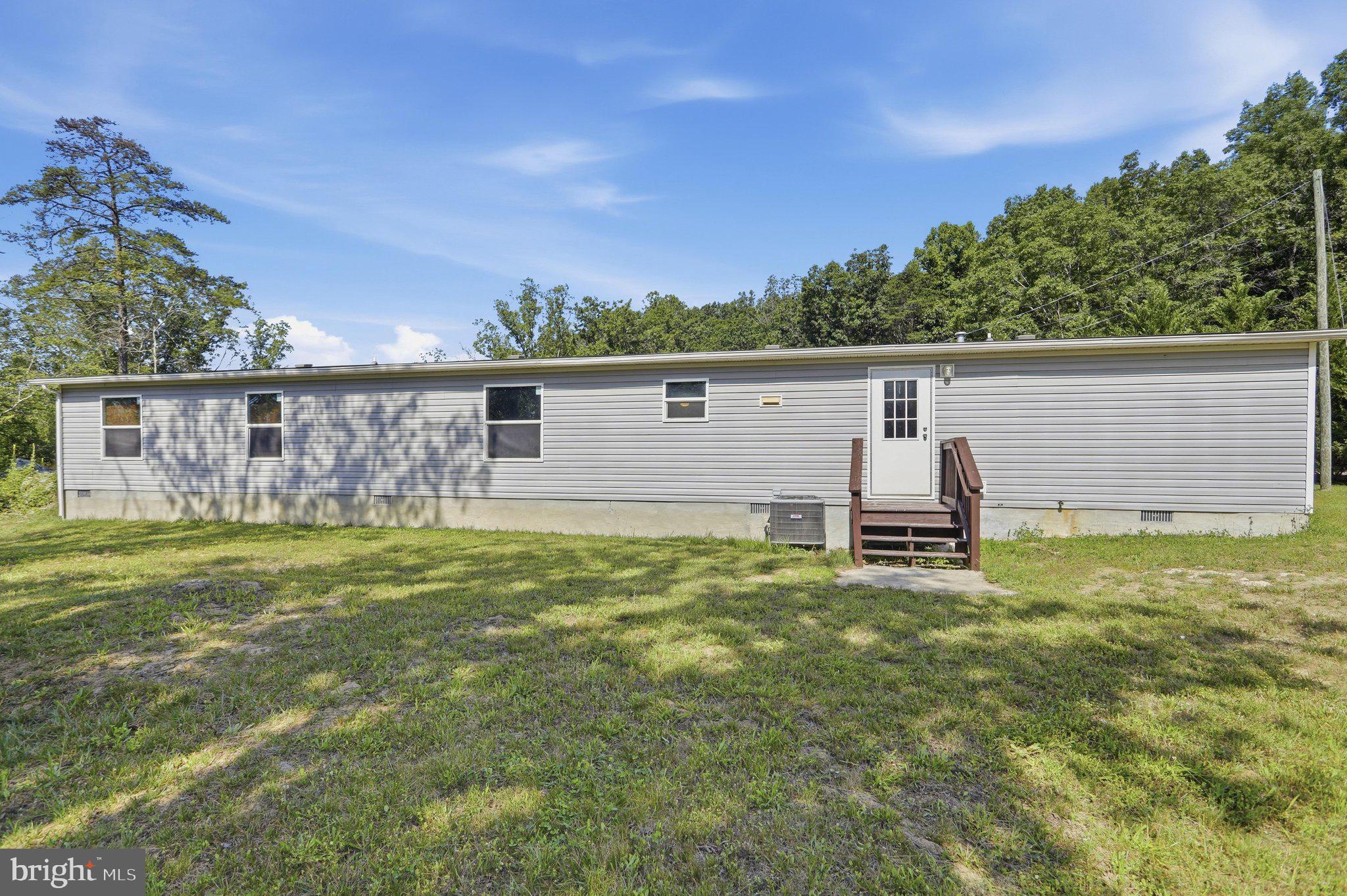 1355 Sandy Hollow Road Bloomery, WV 26817 - Photo 31 of 43