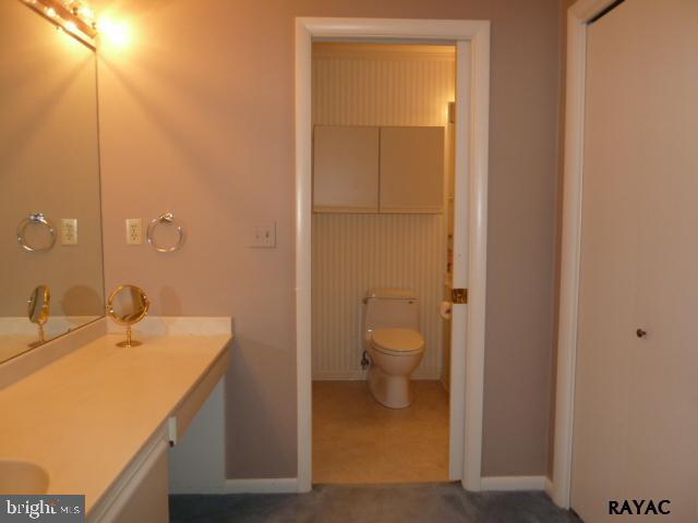 2324 Jonquil Road York, PA 17403 - Photo 22 of 31