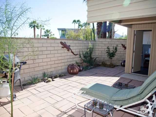 a view of outdoor space yard and patio